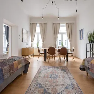 Apartmán Roksox-home Meidling Schloss Schoenbrunn, Vídeň