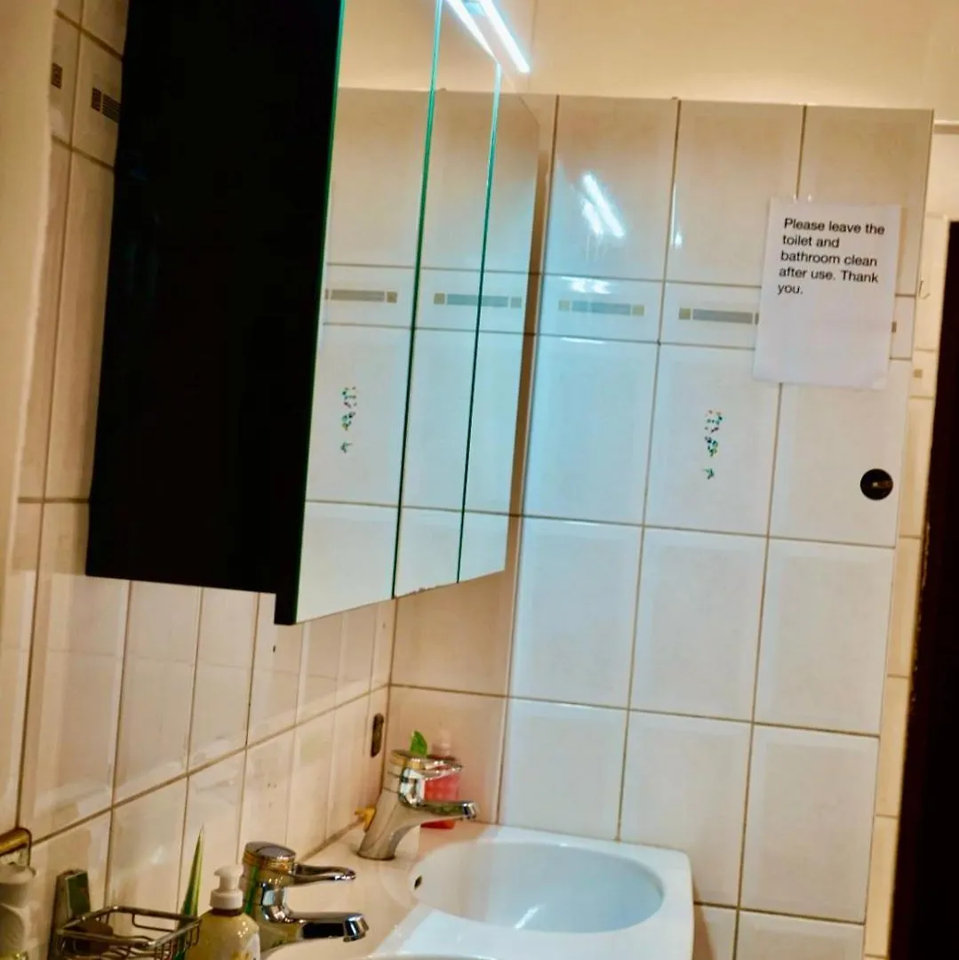 U6 Schoepfwerk Hostel 11 Vienna Austria