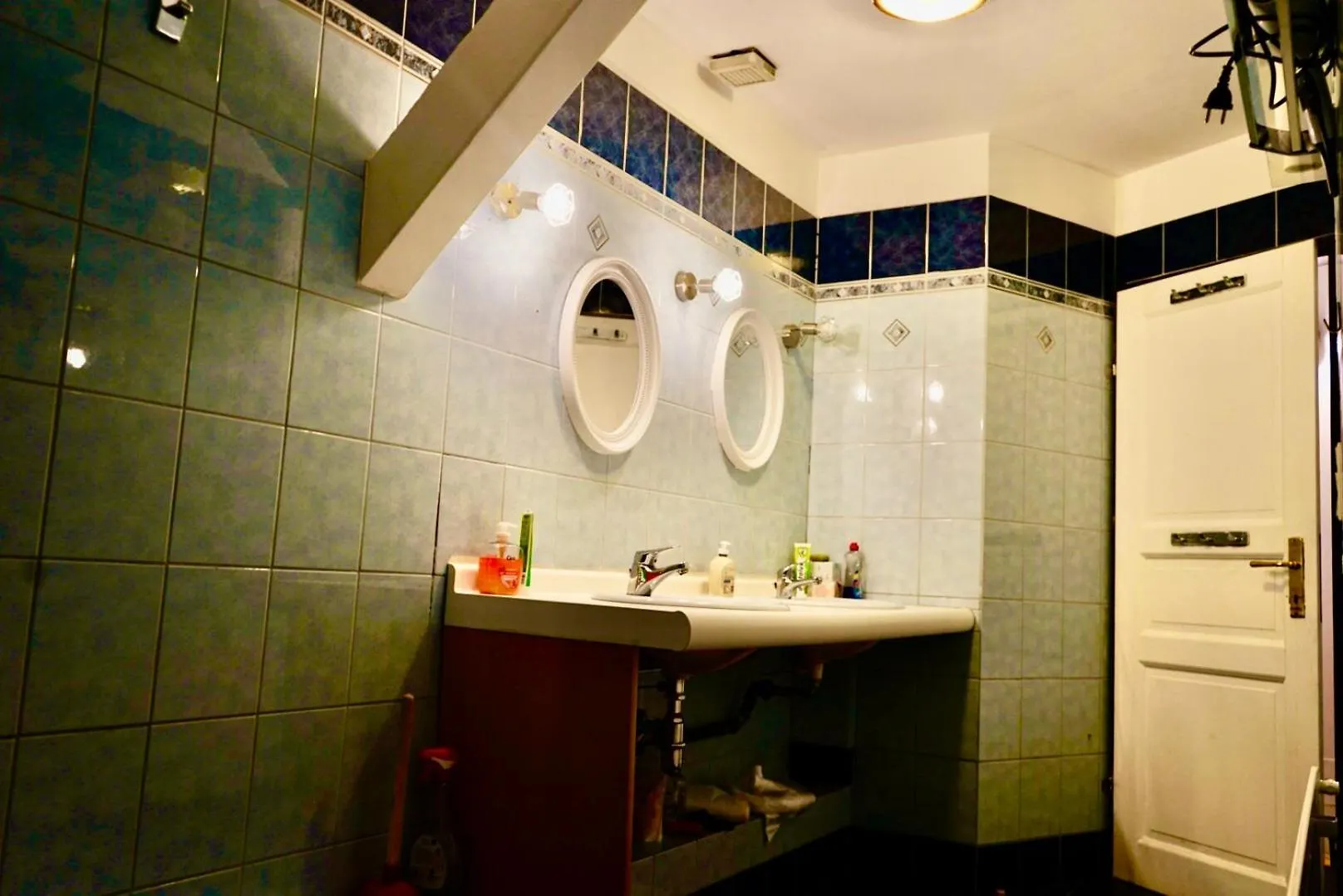Homestay U6 Schoepfwerk Hostel 11 Vienna